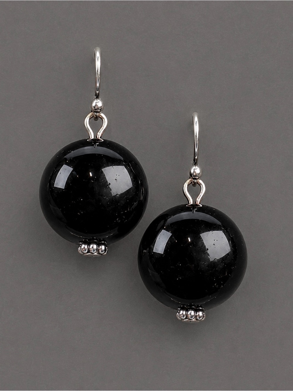 Vintage Black Bead Drop Dangle Earrings Silver Tone Pierced